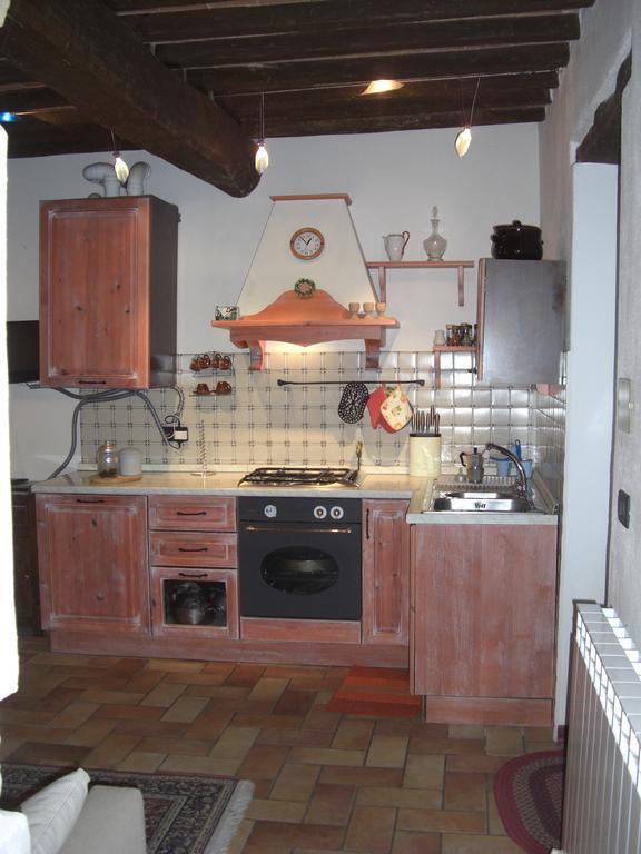 La Morosa Guest House Castel Rigone Eksteriør bilde